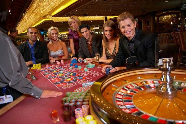 Jackpot World Slots 777 APK Live Betting